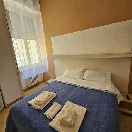 Bed and Breakfast Harmony Λέτσε